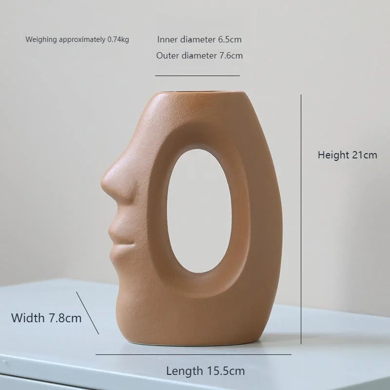 Amaré — Abstract Face Kiss Ceramic Vase